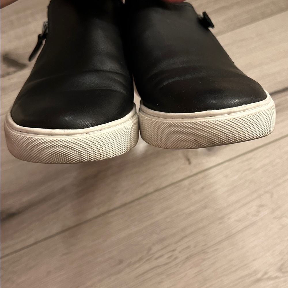 Gentle Souls Lowe Black Leather Slip On, Zip Up Sneakers - Picture 8 of 13